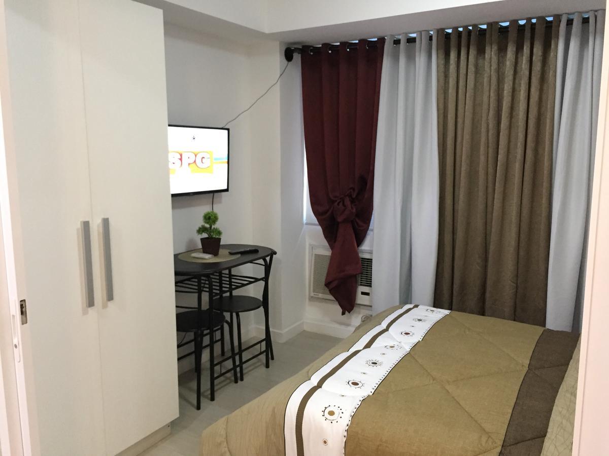 Azure Urban Resort Res. Paranaque City Eksteriør bilde