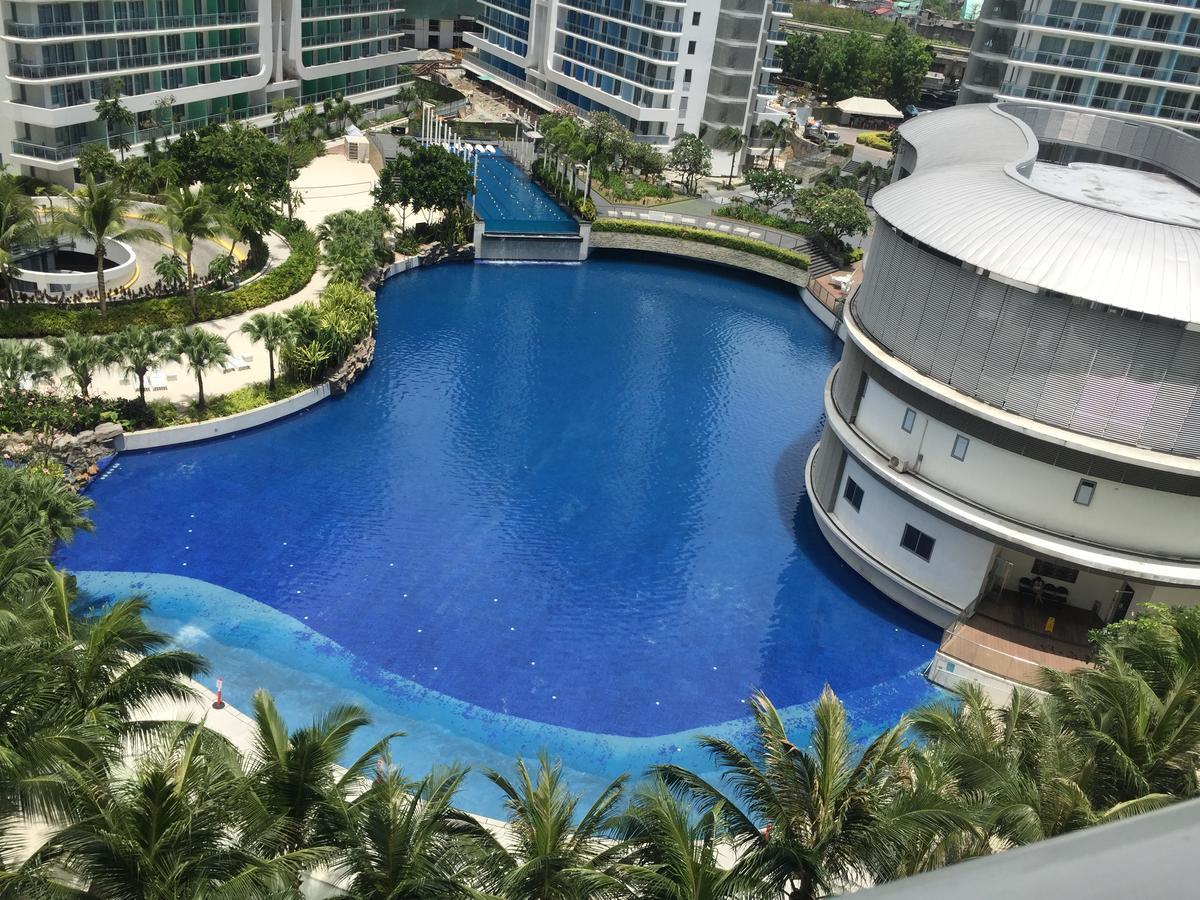 Azure Urban Resort Res. Paranaque City Eksteriør bilde