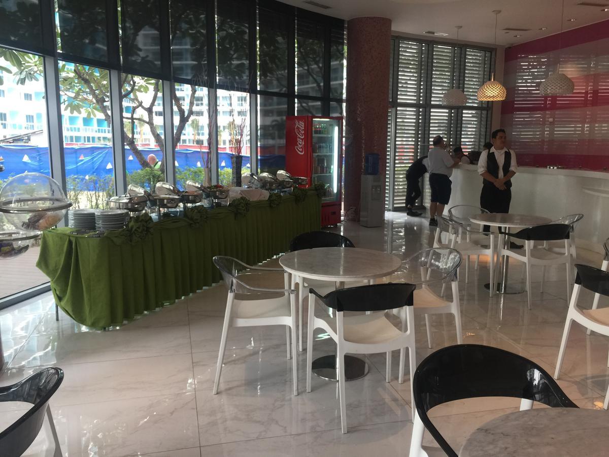 Azure Urban Resort Res. Paranaque City Eksteriør bilde
