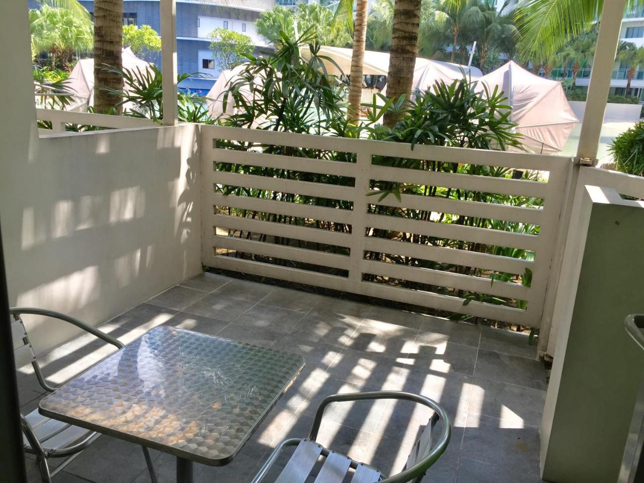Azure Urban Resort Res. Paranaque City Eksteriør bilde