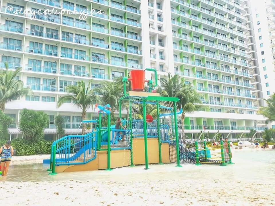 Azure Urban Resort Res. Paranaque City Eksteriør bilde